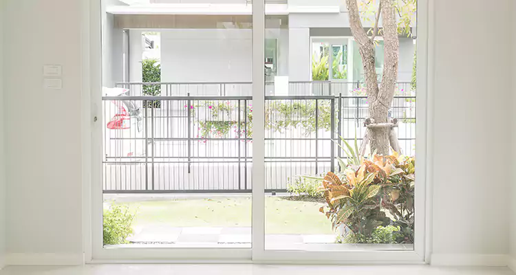 Balcony Screen Door Repair in Pinewood, FL