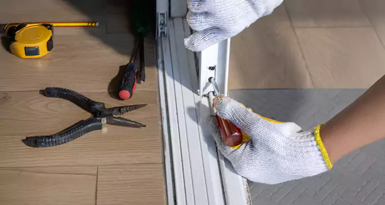 Closet Sliding Door Track Repair in Pinewood, FL